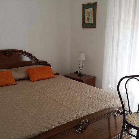 La Via Del Mare - Acireale Centro Storico Leilighet Eksteriør bilde